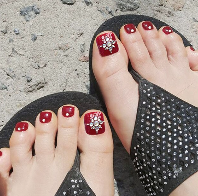 Red Silver Gemstone Press On Toenails