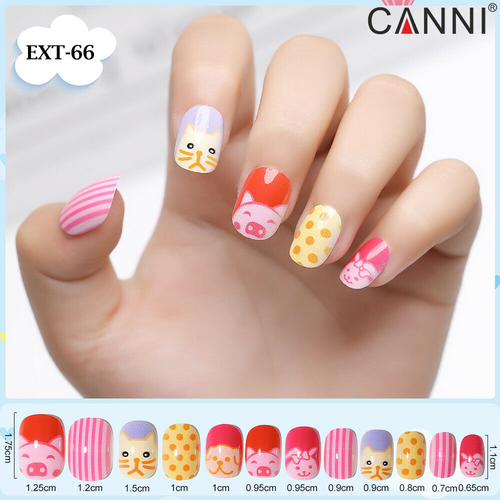 Prensa temática de animales pastel Kawaii en las uñas